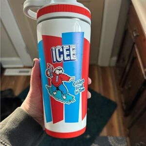 Ice Shaker ICEE Tumbler 26 oz.